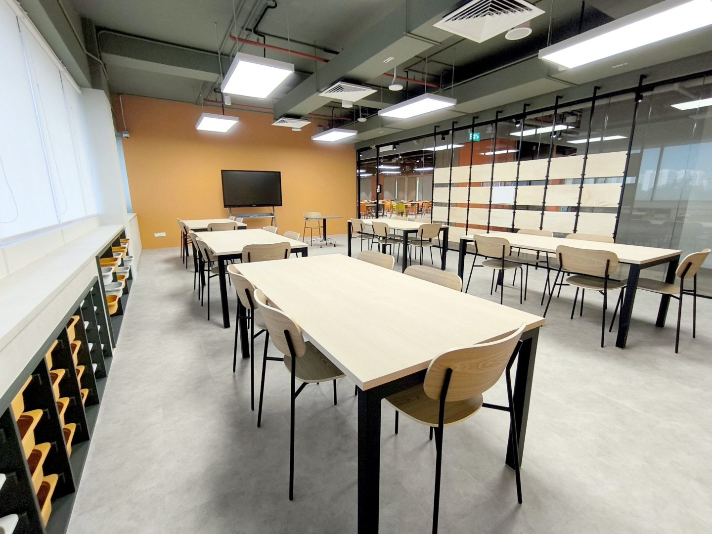 L6 Art Studio